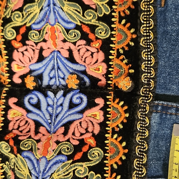 HANDMADE~UPCYCLED by ☆OKDco. VELVETEEN EMBROIDERED PARTY TOP!❤️SZ-MED - Picture 3 of 14